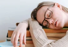 Apa yang Terjadi pada Otak saat Kita Tidur? Menelusuri Hubungan Tidur dan Kesehatan