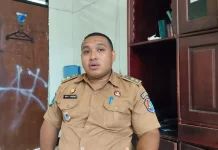 Lurah Fakfak Utara Ajak Warga Kurangi Sampah Plastik