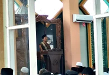 Ustad Jumroni: Pentingnya Meneladani Akhlak Rasulullah SAW dalam Kehidupan
