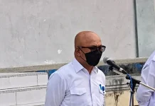 Kepala RRI Fakfak Ingatkan Disiplin Bekerja Bukan Sekadar Absensi