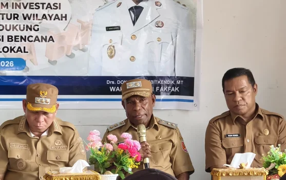 Donatus Nimbitkendik: Pembangunan Distrik Tomage Harus Tertib ...