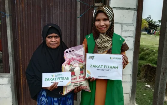 Yakesma Fakfak Distribusikan Zakat Kepada Masyarakat di Pulau Panjang