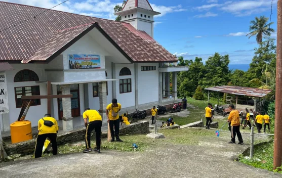 Polres Fakfak Lakukan Bhakti Religi jelang HUT Bhayangkara ke 80