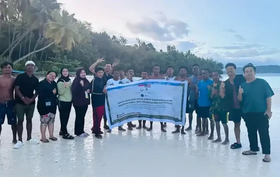 Polinef Perkuat Konservasi lewat Pengembangan Wisata Bahari