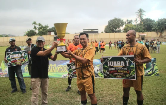 Kodim FC Raih Gelar Juara Turnamen Mini Soccer Fakfak Membara