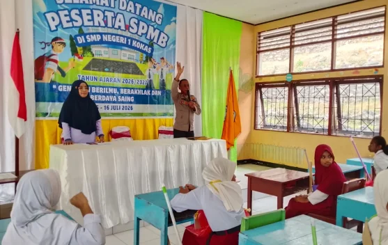 Polsek Kokas Berikan Pembinaan kepada Peserta SPMB SMP Negeri 1 Kokas
