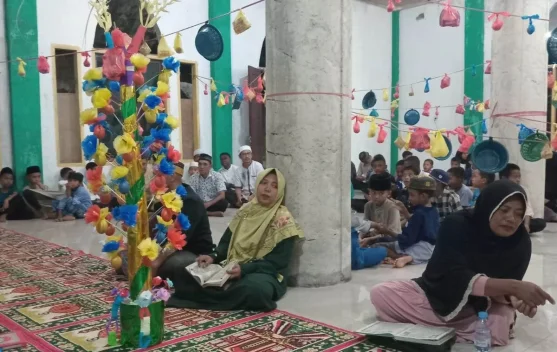 Jemaah Masjid Mu’min Almukaromah Sekban Gelar Maulid Nabi