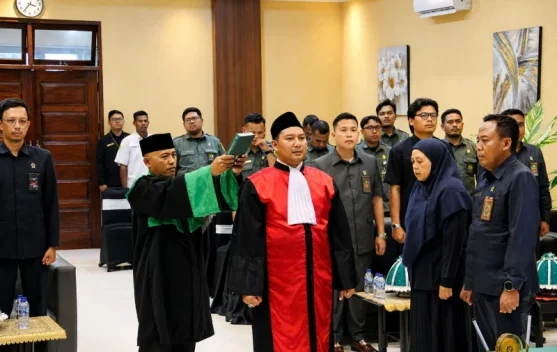 Pengambilan Sumpah Wakil Ketua PN Fakfak Berlangsung Khidmat