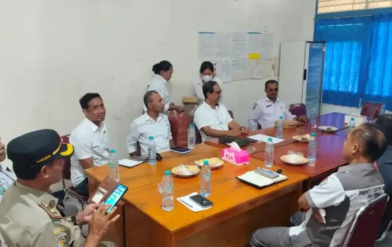Pemkab Fakfak Atur Ulang Pemungutan Retribusi Pasar Thumburuni