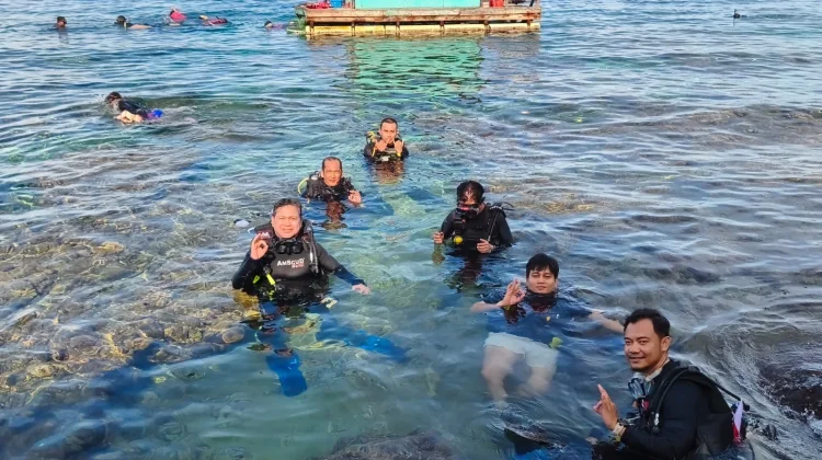 Dukung Mitigasi Perubahan Iklim DKP Monitor Terumbu Karang Olele
