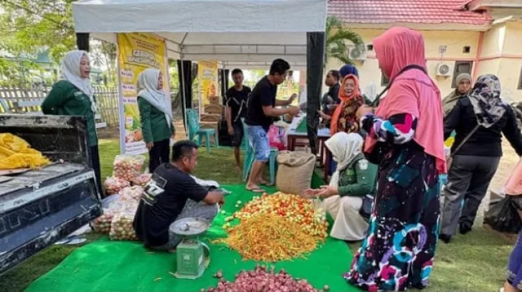 Jelang Ramadan, Pangan Murah Diserbu Warga