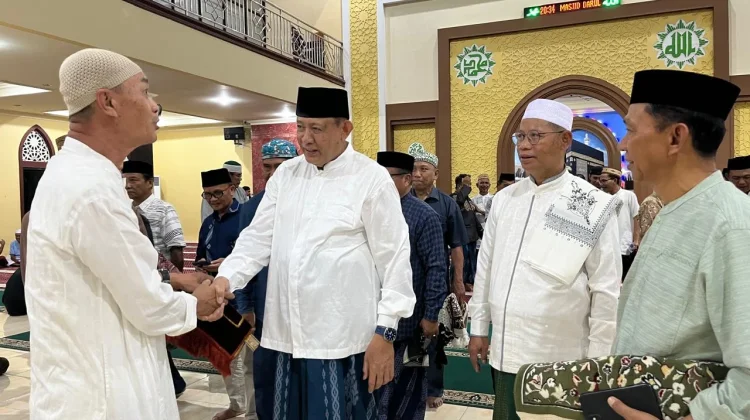 Gusnar Bahas Pembangunan Masjid Raya dan Transformasi IAIN Jadi UIN