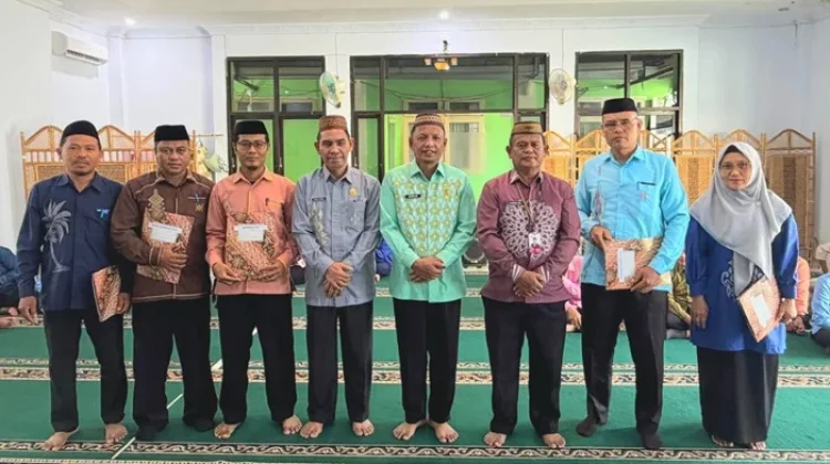 Lima ASN Kemenag Kabgor Terima SK Kenaikan Pangkat