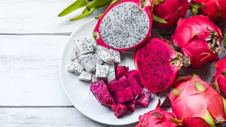 Buah Naga, Si Eksotis yang Kaya Nutrisi