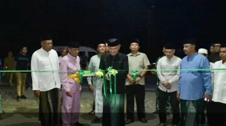 Peresmian Gapura Masjid Al-Munawwarah Popayato