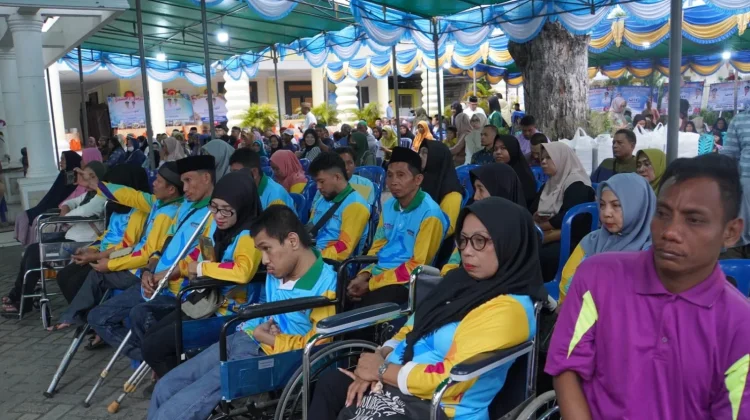 Kakankemenag Kota Gorontalo Hadiri Buka Puasa Pemkot Gorontalo dengan Anak Panti