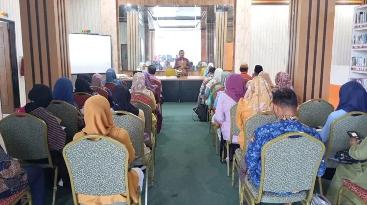 Dinas Arpus Sosialisasikan Akreditasi Perpustakaan di Gorut