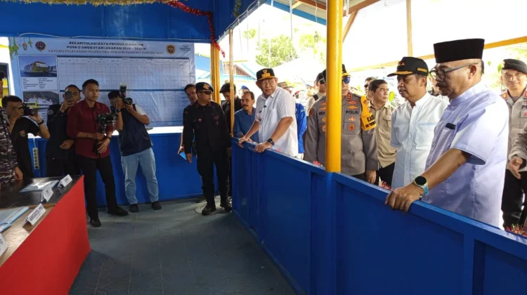 Ketua Deprov Gorontalo Pantau Arus Mudik Angkutan Laut