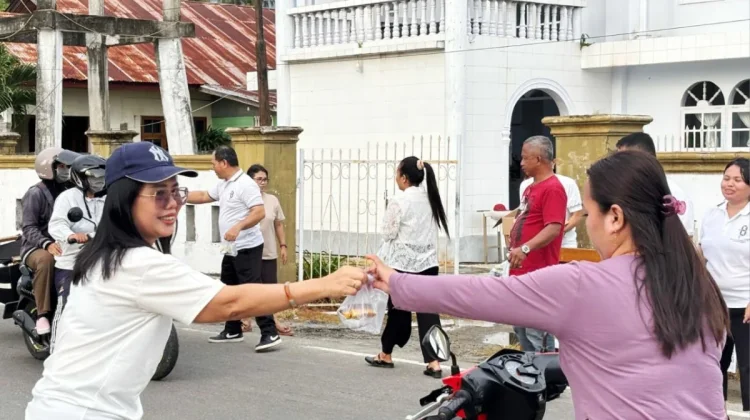 Gereja Ramah Mudik di Gorontalo, Implementasi Nyata lewat Aksi Berbagi Takjil