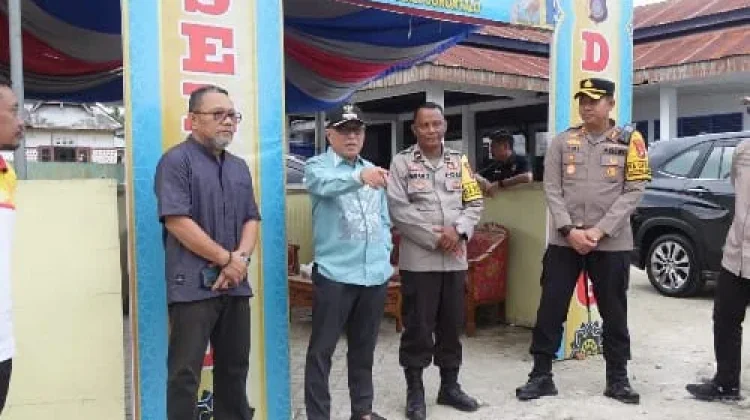 Bupati dan Kapolres Tinjau Pospam Idulfitri di Boliyohuto