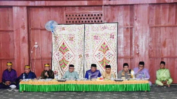 Pemkab Gorontalo Tetapkan Idulfitri 1447 Hijriah lewat Sidang Adat Tongeyamo