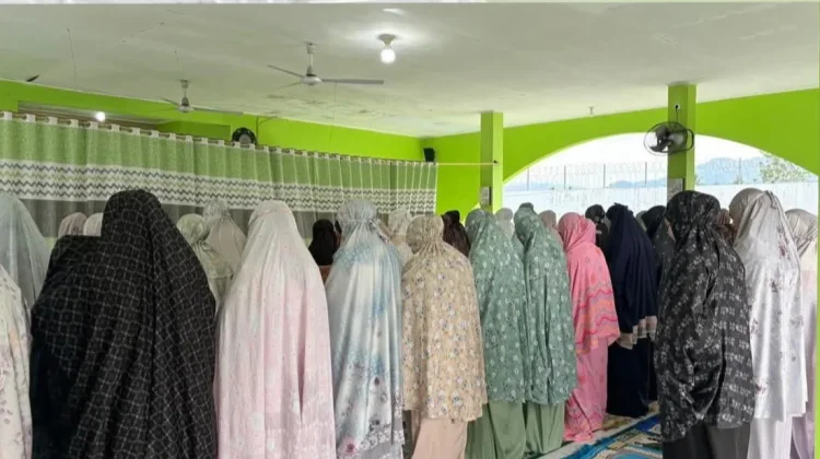 Lapas Perempuan Gorontalo Fasilitasi Warga Binaan Laksanakan Salat Idulfitri