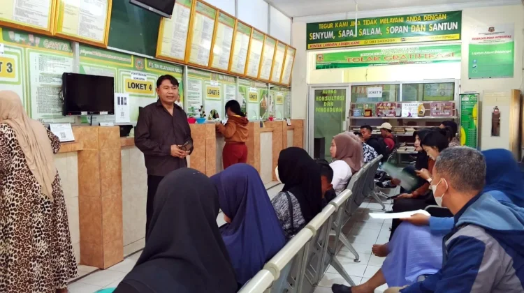 Dukcapil Kabgor Layani Pengurusan Adminduk Secara Luring dan Daring