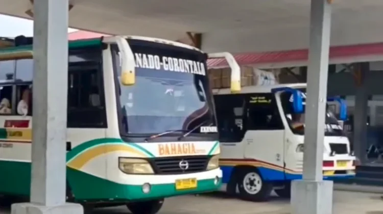 Jumlah Bus di Terminal Isimu Meningkat Signifikan Sepanjang Mudik 2026