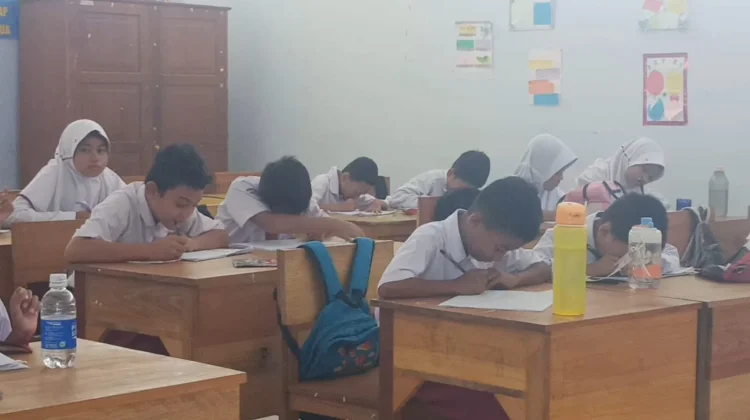 Penerapan Pembelajaran Online Belum Ada Keputusan