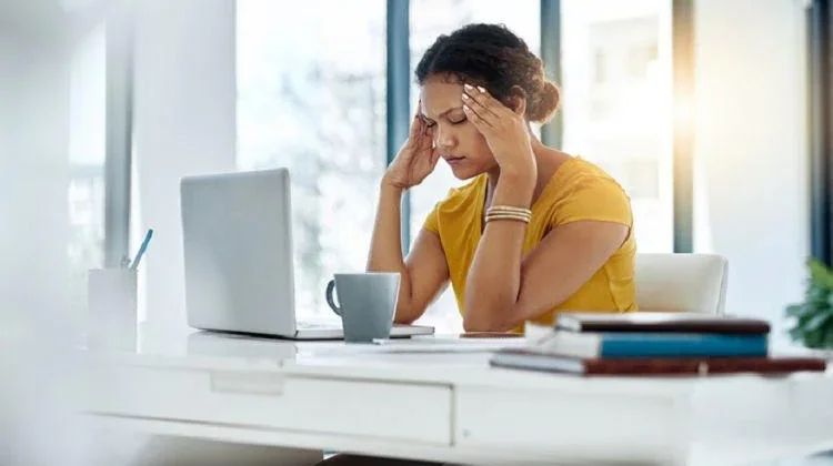 Perempuan Lebih Rentan Migrain