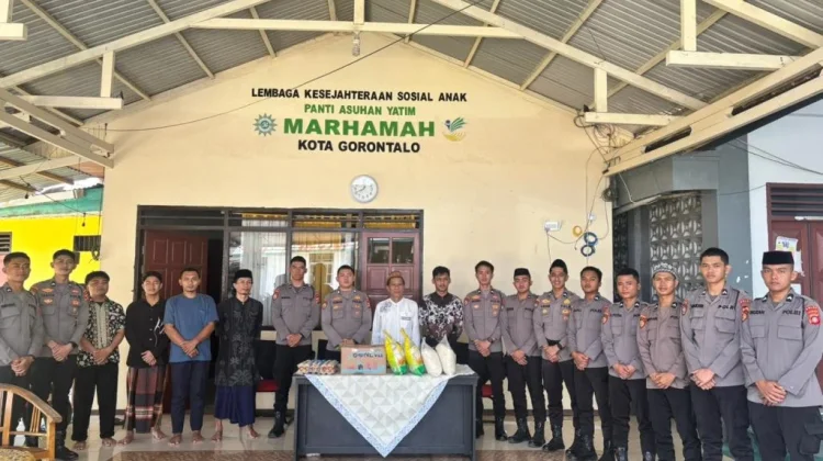 Ditsamapta Polda Gorontalo Berbagi di Panti Asuhan