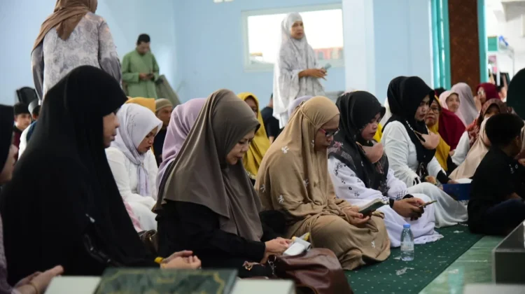 Wagub Gorontalo Ziarahi Makam Pendiri Alkhairaat di Palu