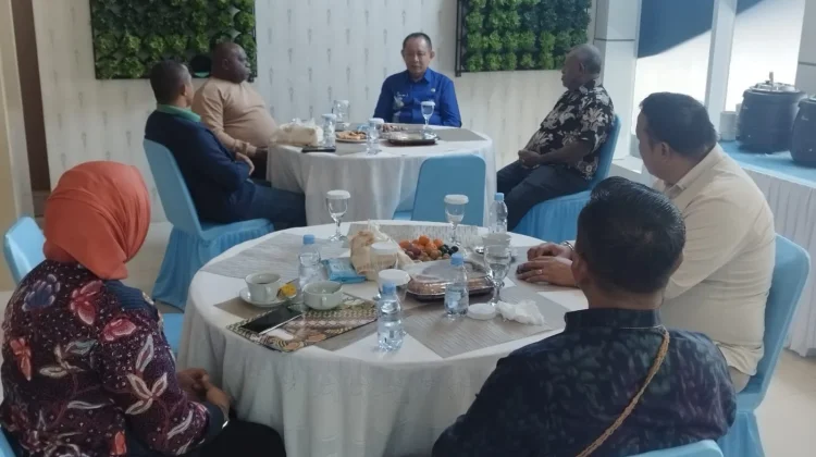 Nasi Kuning Hangat Tutup Kunker MenHAM di Gorontalo
