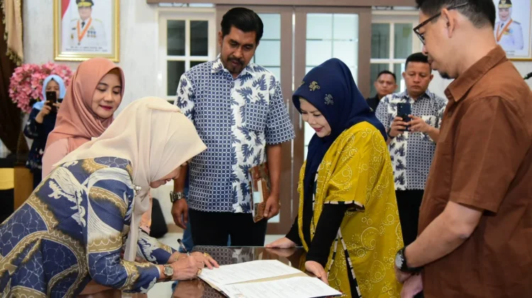 Tiga Organisasi Perempuan Terima Hibah Pemprov Gorontalo