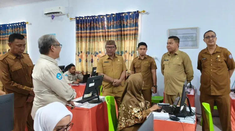 Sekdaprov Bersama Dikbud Gorontalo Pantau TKA SMP/MTs Secara Terpusat