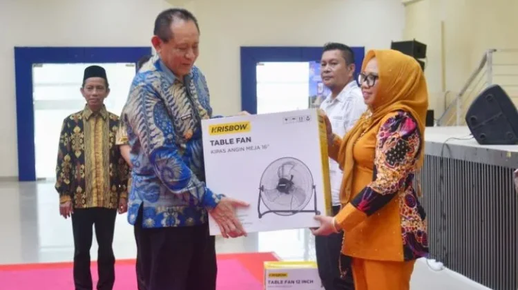 Pemprov Gorontalo Apresiasi Puskesmas dan Staf Penginfak Pembangunan GIC