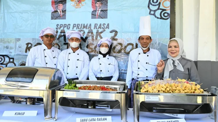 Wagub Gorontalo Tinjau SPPG di Cianjur, Pelajari Inovasi Penyajian MBG