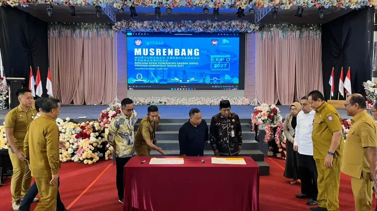 Gubernur Gusnar Ismail Ingatkan Dampak Geopolitik Global pada RKPD 2027