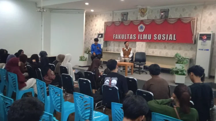 Mahasiswa UNG Dalami Jurnalistik dan PR lewat Expertalk