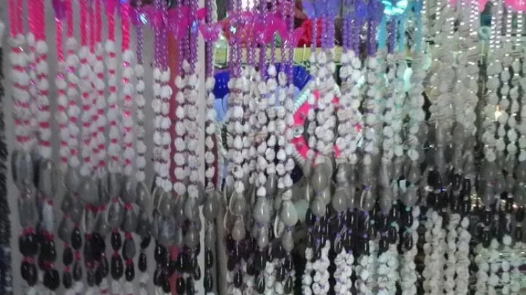 Kerajinan Kerang Bernilai Tinggi