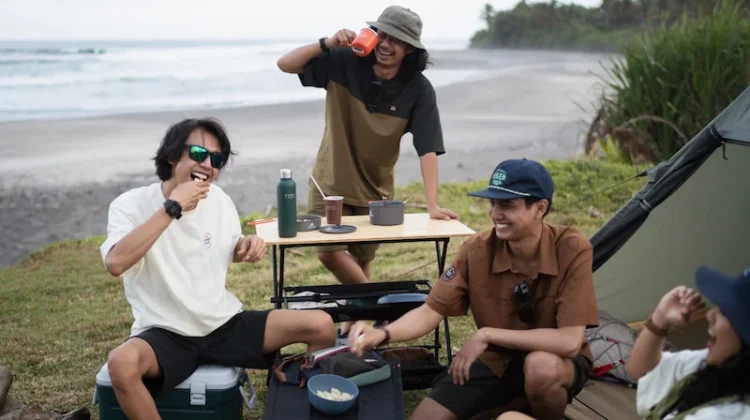 Tips Liburan Pantai Nyaman dan Aman