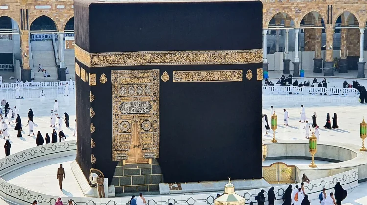 Rahasia Mudah Menabung untuk Umroh