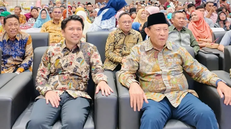 Emil Dardak Nyanyikan Hulonthalo Lipu’u, Gusnar Ismail Perkuat Kolaborasi