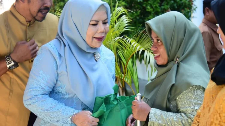 Keutuhan Rumah Tangga Jadi Pesan Wagub Idah di Peringatan Hari Kartini