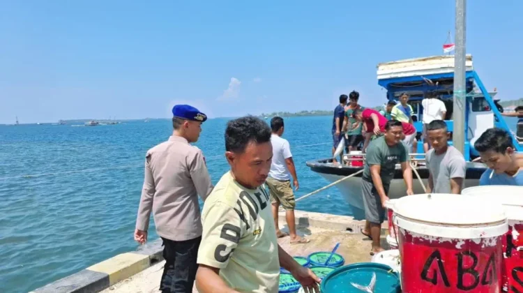 Polair Polres Boalemo Edukasi Nelayan Terkait Waspadai Cuaca Ekstrem