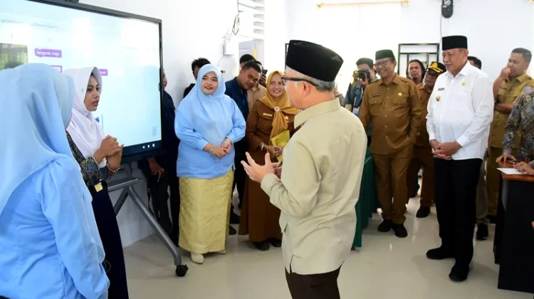 Siswi Gorontalo Sampaikan Terima Kasih ke Presiden Prabowo Subianto