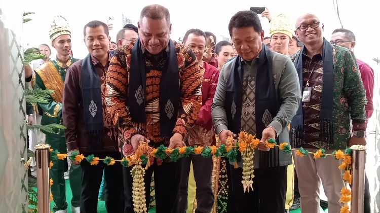 The Gade Lounge Penguatan Literasi Keuangan Kalangan Mahasiswa