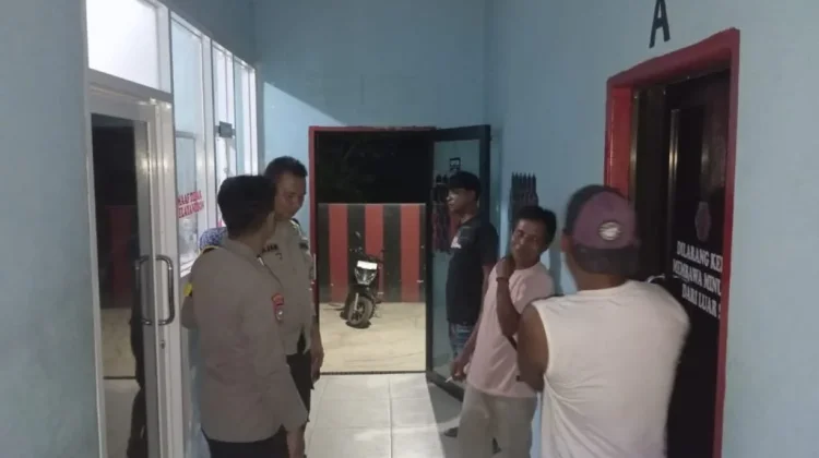 Tekan Kriminalitas, Polsek Wonosari Sita Miras dari Warung Warga