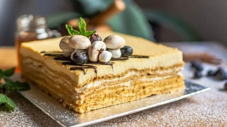 Dessert Dunia Paling Enak untuk Teman Minum Kopi