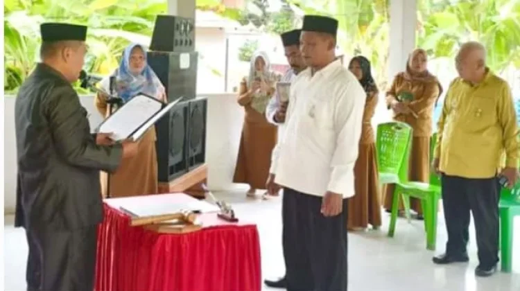 PAW Anggota BPD Buntulia Jaya Resmi Dilantik Camat Duhiadaa